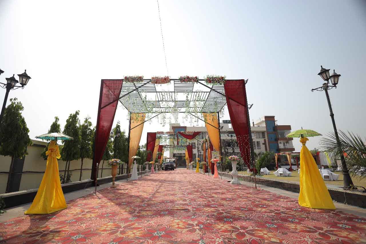 J.R.Hotel–min